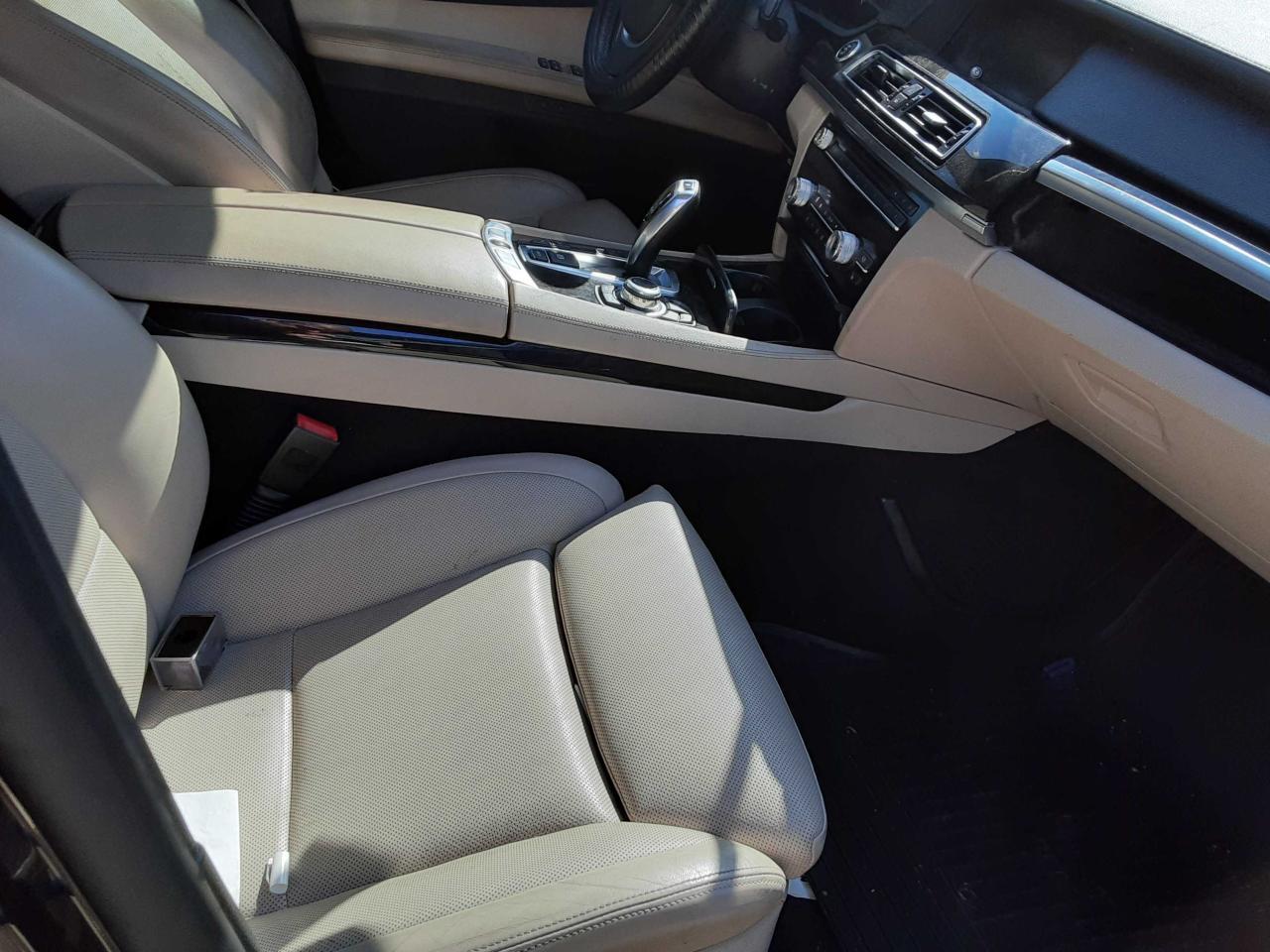 2012 BMW #5