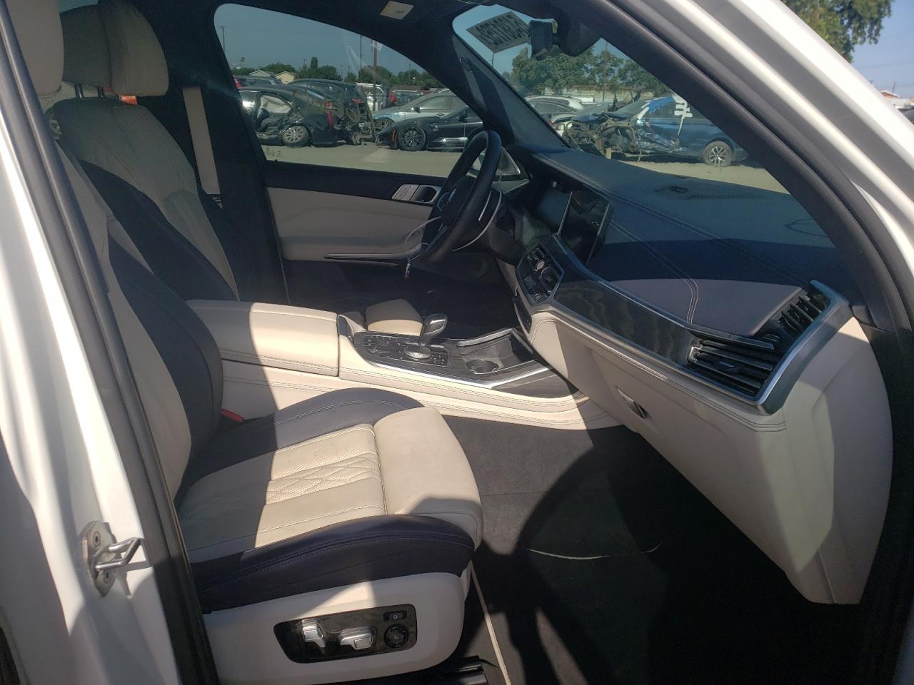 2020 BMW #5