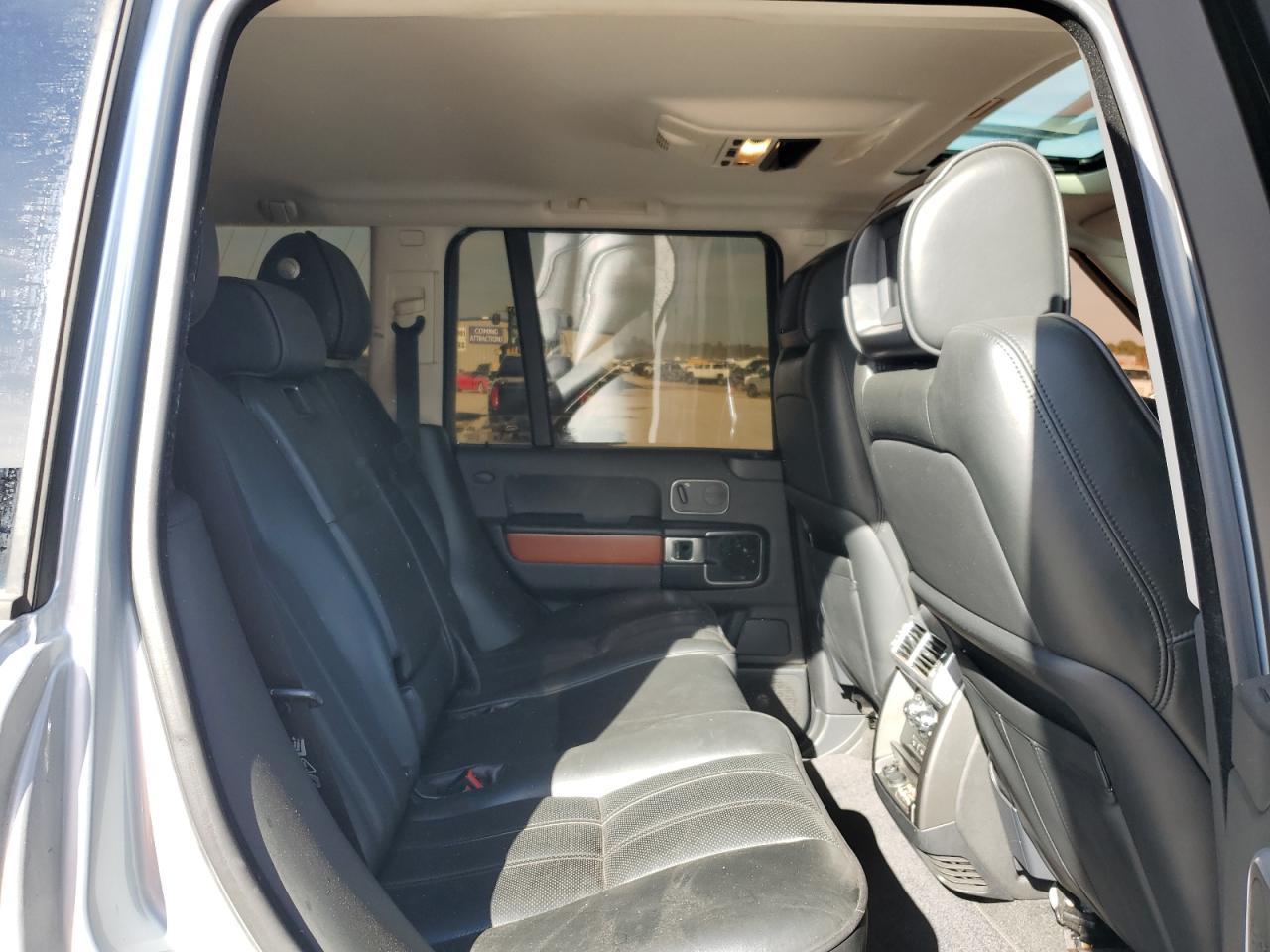2011 Land Rover #11
