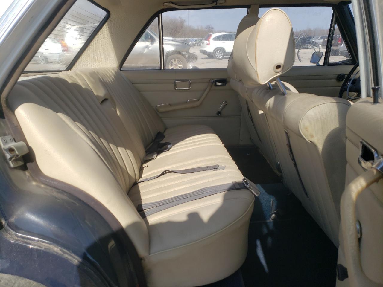 1972 Mercedes-Benz #10